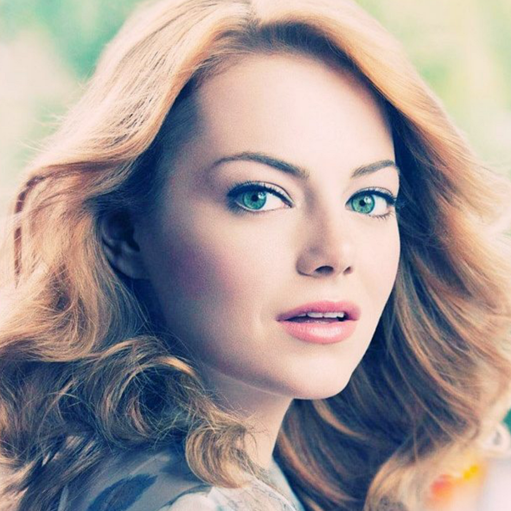 Biodata Emma Stone Profil dan Foto Hot - Biodata Artis