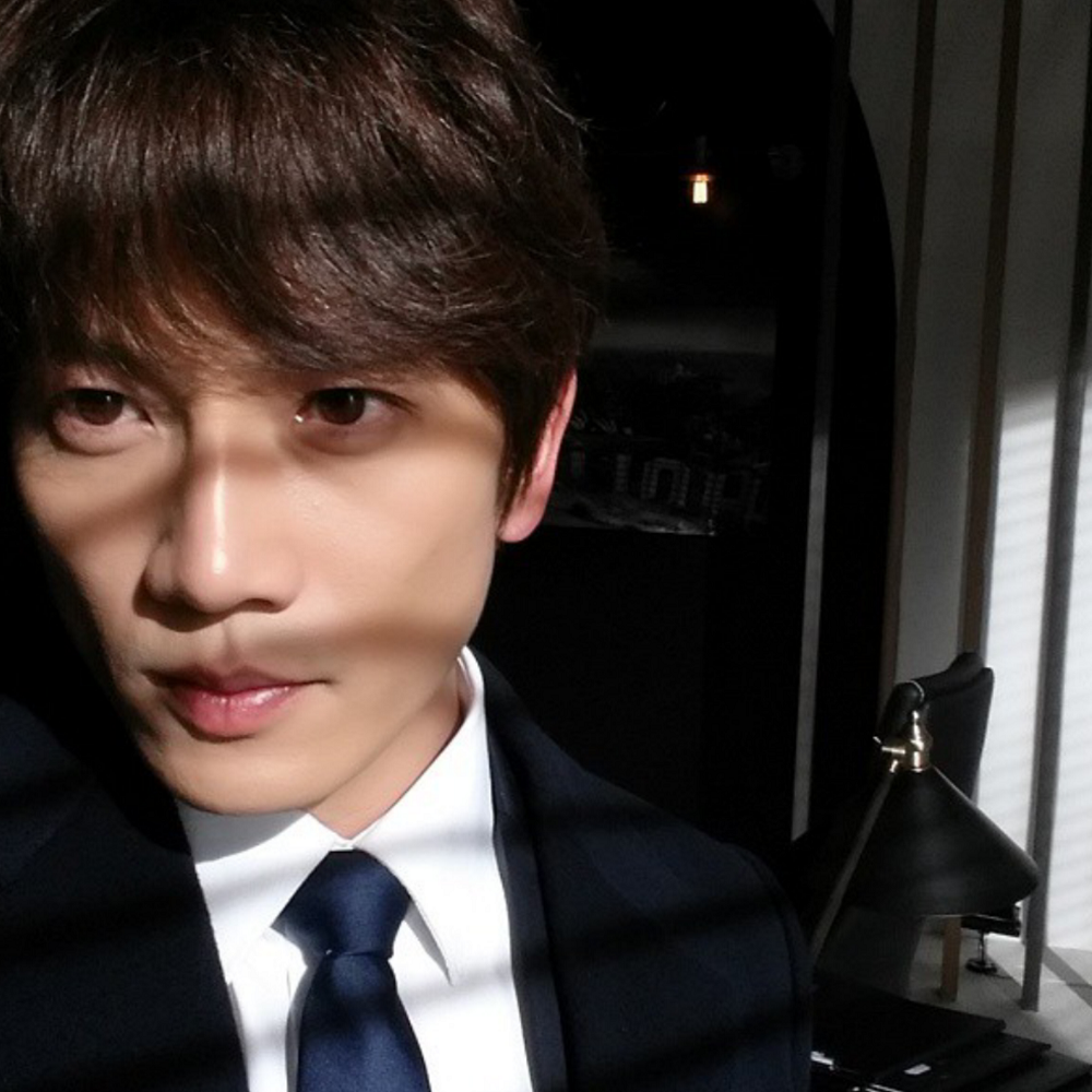 Ji Sung - Biodata Artis